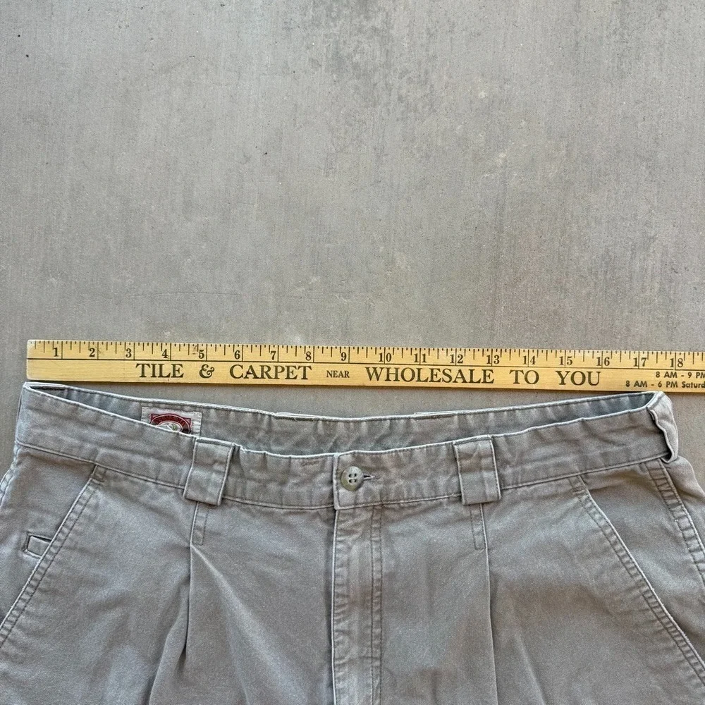 Vintage Banana Republic Khaki Utility Chino Pants Tan Pleated Straight Leg 38